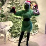 Kris Jenner Instagram - When The Grinch is your next door neighbor @khloekardashian 💚🎄 @drink818