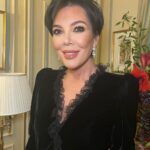 Kris Jenner Instagram - Paris glam with @busterknight and @leajourno 🇫🇷♥️