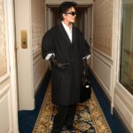 Kris Jenner Instagram - Margiela 🇫🇷 @maisonmargiela @jgalliano 📷 by @stevensimione and @daniele.iachella, makeup by @nikki_makeup, hair by @leajourno @kimkardashian Paris,France