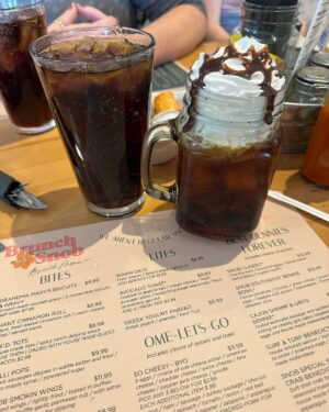 Kristen Ashley Instagram - At my favorite brunch place with my favorite people and starting it off with a Boozy Brew. Life is good in the Rock Chick Lane. #lifeintherockchicklane