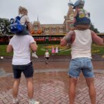 Kristen Bell Instagram - Free content for @dilfs_of_disneyland