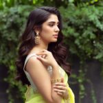 Krithi Shetty Instagram - The magic of new beginnings🥰#genie ✨ #happy #grateful #feelingpositive #excited @jayamravi_official @arrahman @velsfilmintl #arjunanjr @kalyanipriyadarshan @wamiqagabbi @dr.isharik.ganesh @pradeeperagav @artdirector_umesh @toraniofficial @karnikajewelshyd @amrapalijewels
