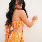 Krithi Shetty Instagram - Weekend vibes 🧡 #breezy #weekend #summervibes • • Styled by @jukalker Styling team @pratimajukalker Outfit : @arpitamehtaofficial Earrings : @mortantra @spiffypublicrelations Assorted bangles @lovelate20s Makeup @pinkylohar Hair @kamaldeepss Photographer @ishan.n.giri Asst @louis_prashanth Retoucher @enhancingmoments