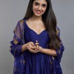 Krithi Shetty Instagram - May you be blessed with all the light from the Diyas that are being lit up today all over the world 🪔 🌟💛 Wishing you and your family a very happy Diwali 🙏🏼 • Photographed by @prabal Outfit @priyalprakashhouseofdesign Jewelry @maiiarabynm Footwear @oceedeeshoes Stylist @nidhijeswani M&H @makeupbysalonij @kamaldeepss