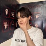 Kun Instagram - It's my first time to visit London🇬🇧. It was really good to see our WayZenNi. Hope you all had a good time too!Thanks to London's WayZenNi. Love you so much. 💚 London, England, UK