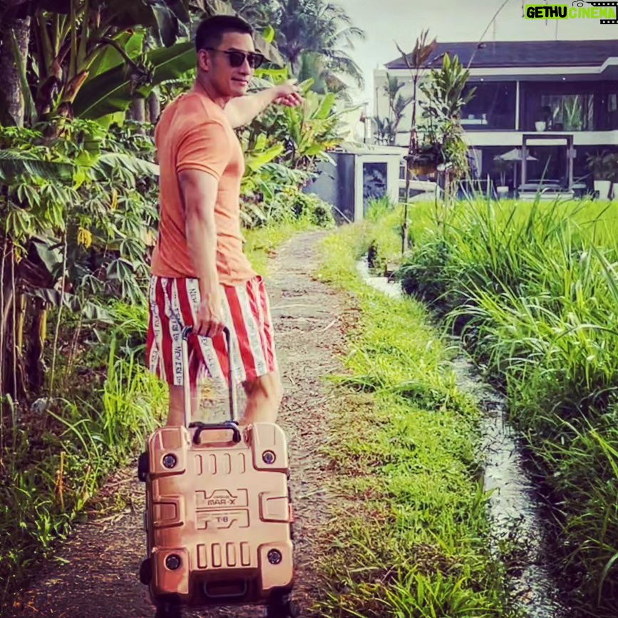 Kurt Chou Instagram - 柳暗花明又一村 #ubud #bali Ubud, Bali, Indonesia