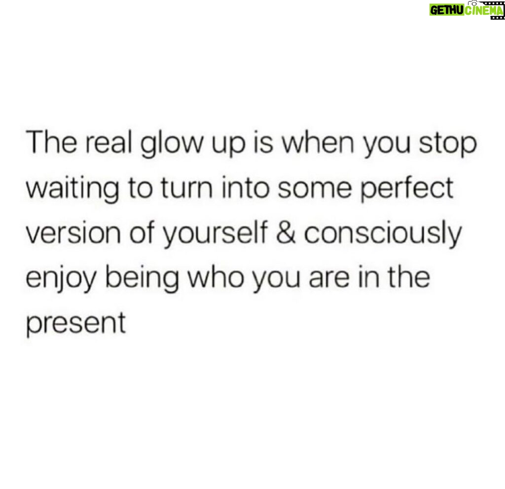 Kyla Pratt Instagram - We spend all this time striving for perfection. You are perfectly you. Keep doing the work to be the best u But don’t forget to LIVE & ENJOY the present✨✨✨💋