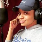 Kyla Pratt Instagram - In the booth making hot fiiiiiyaaaa 🤣 My fave thing about being in the booth is that i can just show up. No hair. No make up. Sweats. Hat. Ready to Focus with very little distractions. #Boomeranginthebooth #TheProudFamilyLouderandProuder @disneyplus New Episodes now streaming and more coming 🤪
