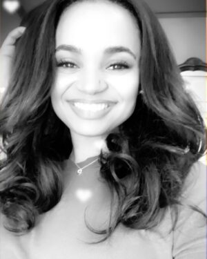 Kyla Pratt Instagram - #challengeaccepted
You are beautiful the way you are. Take care of you. Give love to others. And don’t ever let anyone tell you that you can’t do something 💪🏽 
Love to all the ladies who tagged me @demetria4real @cbleibri_2 @gabrielle_dennis @yasmineabriel 💋💋💋
 #womensupportingwomen