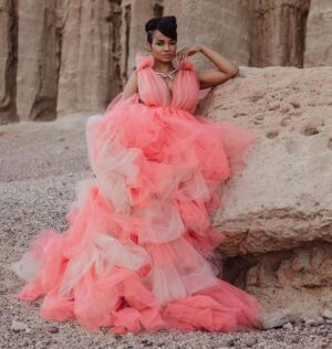 Kyla Pratt Instagram - 💕 @my71mag 

Photographer @sheriangles
Makeup @tanyatellomua
Hair @jtouch
Stylist @style_by_cora
Video @annaleamende / @originfilmproductions 

Dress @aversano_designs
Boots @freelance_paris 
Necklace @eastandeighties