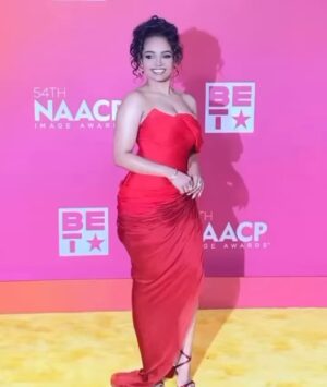Kyla Pratt Instagram - Last Night was amazing ❤️
#NAACPAwards2023

Hair : @a1hair_ 
Make up : @ellyway 
Stylist : @v.msmith 
Tailoring : @jessa.jacara 

Dress :  Fatale Angie @fatale.byangie 
Earrings :Mara Paris @mara.Paris 
Bracelets and Rings: Le Vian @levian_jewelry 
Shoes: Vince Camuto @vincecamuto