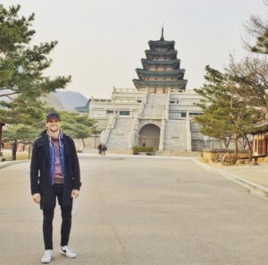 Kyle Dean Massey Instagram - Look! It's me standing in front of an old Korean looking building! 📷@brigolub