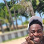 Lázaro Ramos Instagram - Biscoitando no verão, parte 1. Vem 2024.