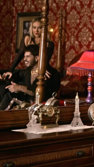 Léo Santana Instagram - #CamaRepetida xama no plaaaaay nas plataformas e videoclipe no Youtube! Sonzão do meu parceiro @leosantana!! Tmj! XAMAAAA ❤️🙏🏼⚡️