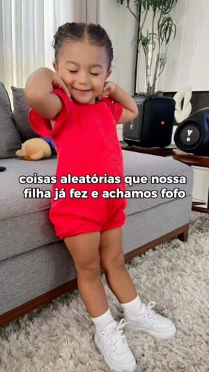 Léo Santana Instagram - É claro que a gente não ia deixar o Dia das Crianças passar sem relembrar os melhores momentos dessa fase de Lilica. Choramos de rir revendo esses momentos. 😂
 
Qual o favorito de vocês? 👶🏽❤️