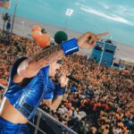 Léo Santana Instagram - É o povo nas ruas vivendo o #CarnavalGG, quantas bençãos Deus 🙌🏿😍😮‍💨🙏🏿 Preciso falar mais alguma coisa, family? Daqui a pouco tem o 2ª dia de @blocodonana Carnaval de Salvador