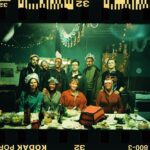 Lado Kvataniya Instagram - На этой фотографии я немного удивлен, потому что так и не увидел интересных интерпретаций, трактовок или конспирологии на клип Хаски “Реванш”. ⠀ ⠀ Давайте проведем состязание? За лучший декодинг с меня билеты в кино на “Петровы в гриппе”. ⠀ ⠀ Необязательно пытаться разгадать задуманное мною. Скорее меня интересует максимально абсурдный разбор увиденного. Коротко или развернуто решать вам. ⠀ ⠀ P.S. Отдельно еще хотел сказать безразмерное спасибо артистам, которые согласились принять участие в данной авантюре. Со многими я давно хотел поработать, пусть пока в таком формате, но уверен, что в будущем, мы еще увидимся. ⠀ 📸: @nikitakvataniya #хаски