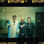 Lado Kvataniya Instagram - На этой фотографии я немного удивлен, потому что так и не увидел интересных интерпретаций, трактовок или конспирологии на клип Хаски “Реванш”. ⠀ ⠀ Давайте проведем состязание? За лучший декодинг с меня билеты в кино на “Петровы в гриппе”. ⠀ ⠀ Необязательно пытаться разгадать задуманное мною. Скорее меня интересует максимально абсурдный разбор увиденного. Коротко или развернуто решать вам. ⠀ ⠀ P.S. Отдельно еще хотел сказать безразмерное спасибо артистам, которые согласились принять участие в данной авантюре. Со многими я давно хотел поработать, пусть пока в таком формате, но уверен, что в будущем, мы еще увидимся. ⠀ 📸: @nikitakvataniya #хаски