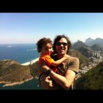 Larissa Bracher Instagram - Estou cercada da melhor energia do masculino: Meu pai, meu companheiro e meu filho são uma linhagem de amor raro a quem louvo e agradeço. @ateliecasabracher e @paulinhomoska vcs são incríveis! Ô sorte!! #diadospais