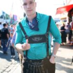 Lars Paulsen Instagram – Oktoberfest 2012 ➡️ 2011 ➡️ 2010. Da wir im Podcast darüber gesprochen haben, hier eine entsprechende Bebilderung. Ur-Bayern werden sicher den Filzhut davor ziehen, wie penibel ich mich bei der Wahl meines Outfits an die traditionelle bayrische Tracht gehalten habe. 🍻