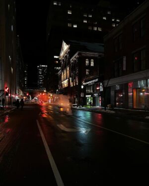 Laura Lajevardi Instagram - Canada’s city
