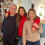 Laura Smet Instagram - Joyeux Noël 🎄 à tous . Prenez soin de vous et de vos proches ♥️ . De l amour ...😍 et plus encore ... . Merry Christmas 🎁🎅♥️ #loveyou 📸 @gwendolinelancreyjaval ♥️