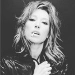 Laura Smet Instagram - 🚬 juste pour la photo 🍫pour la vie ♥️