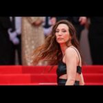 Laura Smet Instagram - Merci au @festivaldecannes @thierry.fremaux et à ma belle équipe @charlottetourret 🌹 @isabrulier @clementlomellini @anglomamakeup @lesliethibaud @michaelkors @chopard @louboutinworld @jean_fouillade #festivaldecannes2023 ♥️