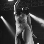 Lauren Jauregui Instagram - DF! CIUDAD DE MEXICO!!🤍✨🇲🇽 que emoción terminar esta gira con ustedes🥺 SOLD OUT! Muchísimas gracias a mi amiga @snowthaproduct por venir acompañarme y romperla con Piña✨ thank you so much babe🤍 appreciate youu! A mi equipo INCREÍBLE @theebonigentry @chantalfelice @seagaux @tiffanymargaret_ @soundman28 @trodondrums @sigmadit @audiobuddypro @aodream @patienceaquart @corriewyse @iamcoraldolphin @tjhoover @cameronkaiser @rashad__isaiah @itsmerazzie @aunecollections thank each of you for how you showed up and helped make this show what it was. LOS AMO Y NO PUEDO CREER QUE SE HA TERMINADO😭 pero nos vemos otra ves en el futuro bien pronto. Gracias por el amor. Los amo los amo los amo!! #UnaNocheConLaurenJaureguiLATAM ❤️‍🔥 FIN