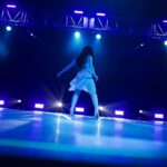 Lauren Jauregui Instagram - DF! CIUDAD DE MEXICO!!🤍✨🇲🇽 que emoción terminar esta gira con ustedes🥺 SOLD OUT! Muchísimas gracias a mi amiga @snowthaproduct por venir acompañarme y romperla con Piña✨ thank you so much babe🤍 appreciate youu! A mi equipo INCREÍBLE @theebonigentry @chantalfelice @seagaux @tiffanymargaret_ @soundman28 @trodondrums @sigmadit @audiobuddypro @aodream @patienceaquart @corriewyse @iamcoraldolphin @tjhoover @cameronkaiser @rashad__isaiah @itsmerazzie @aunecollections thank each of you for how you showed up and helped make this show what it was. LOS AMO Y NO PUEDO CREER QUE SE HA TERMINADO😭 pero nos vemos otra ves en el futuro bien pronto. Gracias por el amor. Los amo los amo los amo!! #UnaNocheConLaurenJaureguiLATAM ❤️‍🔥 FIN