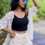 Lavanya Manickam Instagram - Just vibing few steps inbetween favourite shoot location💯🔥❤️💃#lavanyamanickamoffic #lavanyamanickam #lavanyamanickamsaree #lavanyadesires #reelsinstagram #reelsvideo #reels #instagram #instareels #reelsvideo #trending #trending #trendingreels #actress #hotactress #hotreels Viripara Waterfalls
