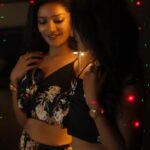 Lavanya Manickam Instagram - Be a shining queen 👑❣️ happy morning all💐💯😊 Photography 📸: @akin_paduva_photography #lavanyamanickam #lavanyamanickamoffl #lavanyadesires #trending #trendingphoto #photography #photoshoot #photolove #photo