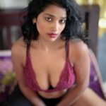 Lavanya Manickam Instagram - Never know my darkside🌚🫣💯 pretty hard to understand it…😉😇🌟🌹#trending #trendingphoto #photography #photoshoot #photolove #photographer #lavanyamanickam #lavanyamanickam_offl #lavanyadesires Photography📸 @hotncut_photography 💯