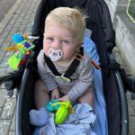 Lea Skálová Instagram - Ku příležitosti Teodorkova svátku bychom rádi udělali dobrý skutek ❤️ A díky @trendybaby.cz jsme získali dva kočárky @tfk_czsk jeden sporťák a jednu korbčku, které bychom rádi věnovali dvěma maminkam v těžké životní situaci 💔💔 Prosím napište stručně do komentáře, proč právě vy byste využili kočárek a nebo označte maminku, které by kočárek alespoň malinko pomohl…. Moc Vás prosím nepište mi příběhy do zpráv. Kdybych měla 1000 kočárů tak je všechny rozdám a nejradši bych pomohla všem.. Stačí opravdu stručně a my vylosujeme dvě z Vás. Počítejte si dle svého nejlepšího vědomí a svědomí. Nejedná se o soutěž, nýbrž o malinkou pomoc. 🙏🙏🙏 Moc děkuju ❤️🙏