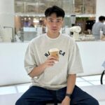 Lee Charles Instagram - 喝個咖啡收收心 %ARABICA ICONSIAM