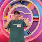 Lee Charles Instagram - #醫師好辣 在此大大表揚幫我妝髮的小姐姐 這髮型太好看 當天錄完影直接走跳信義區 不想回家 Taipei, Taiwan