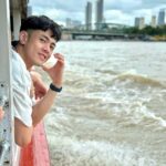 Lee Charles Instagram - 耶嘿～ 放假囉 #昭披耶河 泰國最大的河流 水量最多 長度最長 #bkk #bangkok #thailand #TheChaoPhrayaRiver แม่น้ำเจ้าพระยา