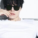 Lee Dong-wook Instagram - - #에스콰이어 #ESQUIREKOREA #톰포드 #톰포드아이웨어 #TOMFORD #TOMFORDEYEWEAR