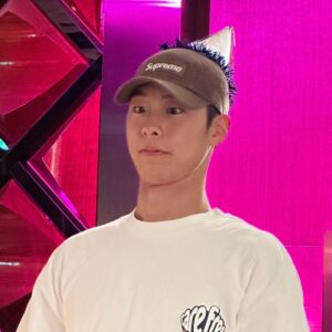 Lee Jae-wook Instagram - 너무 너무 감사합니다🫶🏻 
정말이지 너무 행복하거든요??!!?❤️‍🔥

다들 나만큼이나 행복하길..🙌🏻🤍