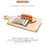 Lee Ji-hyun Instagram - 설 선물 고민 많으시죠~? 좋은선물 귀한선물 하고 싶은 마음은 다 같죠? 여러분의 고민을 덜어드릴게요🤗🤗🤗 스윗홈에서 귀한 선물 착한 가격 갓성비로 데려올거에요😁😁 수요일 오전 오픈해요~설 전에 받으실 수 있어요!!!!! 🚨한국무형문화유산 굴비 침장 명인 1호 강병욱의 노하우를 담은 건조시간을 거쳐 비린맛은 덜하고 담백한 맛은 깊어진 새싹보리굴비 🚨설탕을 1도 넣지 않은 부드럽고 건강한 우리간식 "수담수제 오란다" 🚨30년 전통을 이어온 내가족을 위한 건강한 먹거리 "말린아이 김" 1991년부터 30년여간 고객에게 고품질의 제품을 제공하기위해 최선을다하는 창우상회의 말린아이 김 🚨JBS의 프리미엄 블랙앵거스 브랜드 초이스등급 상위 30% 블랙엥거스 소고기만이 제공할 수 있는 품질의 LA갈비 많이 기대해주세요😁😁 #설#구정#선물