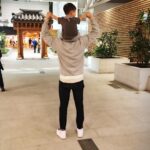 Lee Jung-hyuk Instagram - 너와 마지막 목마.