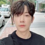 Lee Jung-hyuk Instagram - 날씨가 너무 너무네~~