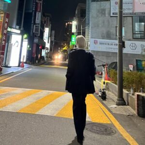 Lee Yeong-jin Instagram - ‘열녀박씨-계약결혼뎐’ 사랑해주셔서 감사합니다.
매듭처럼 얽히고 설킨 인연으로 다시 찾아올께요🧚🏻🩵