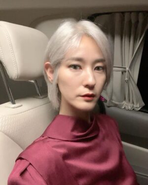 Lee Yeong-jin Instagram - 천명🌬️
#열녀박씨계약결혼뎐