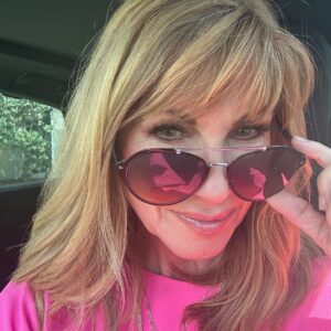 Leeza Gibbons Instagram - Rose colored glasses? YES, please.  If you look for the best, you often find it. "When you change the way you look at things, the things you look at change". I reflect on that #WayneDyer quote when I find myself being negative. So, for anyone else who might need to hear this today, rose is an under rated color; put on your pink shades and move forward! #attitudeadjustment #rosecoloredglasses #seedifferently
