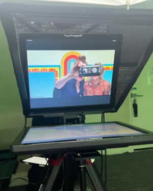 Lennon Parham Instagram - Press day for Minx season 2 which premieres on STARZ July 21st and was created and written by @ellenrapoport  and a badass room of writers!! I’ve said it before and I’ll say it again, I don’t think you’re ready for this Shelly 😉

💋💋💋
@lindsayk927 
@tobyfleischman 
@michaelduenas 
@gaellepaul 
@blackhalo
@barolloitaly
@sifjakobsjewellery
@gabrielandco 
@minxstarz
