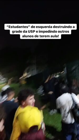 Leonardo Siqueira Instagram - Aconteceu ontem no chamado QIB (Quinta i Breja).

Esses “estudantes” não deixaram ter aulas. E durante esse evento derrubaram a grade que separa um espaço da ECA, Escola de Comunicação e Arte, chamado canil.

Estão, literalmente, destruindo o Patrimônio Público e impedindo àqueles que querem estudar de verdade de terem aulas.

Vou enviar um requerimento ao Reitor da USP e exigir a responsabilização de quem vandalizou a Universidade. 

Destruir patrimônio público é crime.