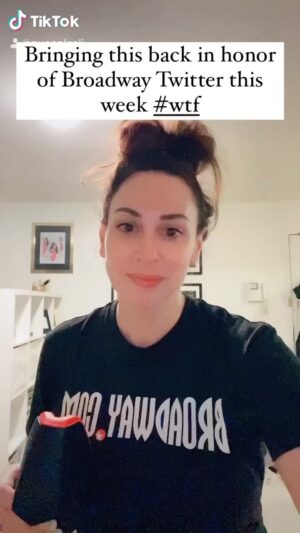 Lesli Margherita Instagram - Was going to make a new PSA for these trying times lol but this one really works for so many occasions. I’m sure you needed a reminder of this important information. 🤣🤣🤣
