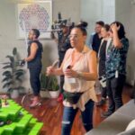 Lesslie Polinesia Instagram - Fue increíble grabar este reality show de "Divina Comida México" junto a grandes seres con @stephaniesalasoficial @jrsestaca @ibarrechejavier ya quiero que lo puedan ver en @hbomaxmx @discoveryhh @hbomaxla @imagentvmex #DivinaComida