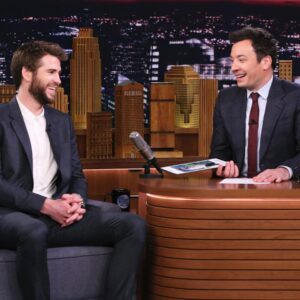 Liam Hemsworth Instagram - Thanks for having me and always being so awesome @jimmyfallon @fallontonight tune in at 11:35/10:35c on NBC 📸 Andrew Lipovsky